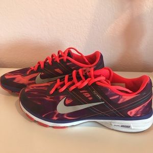 Women’s Nike’s sneakers